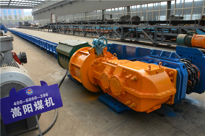 中雙鏈刮板機、邊雙鏈刮板輸送機、中單鏈輸送機有什么不同？（圖）